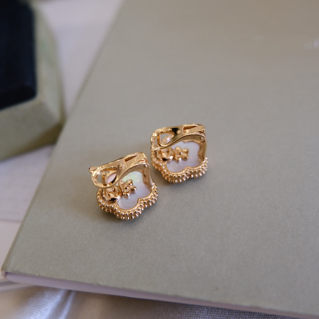 [Marin-Jewelry]LUCKY PINK GOLD WHITE MOP EARRINGS