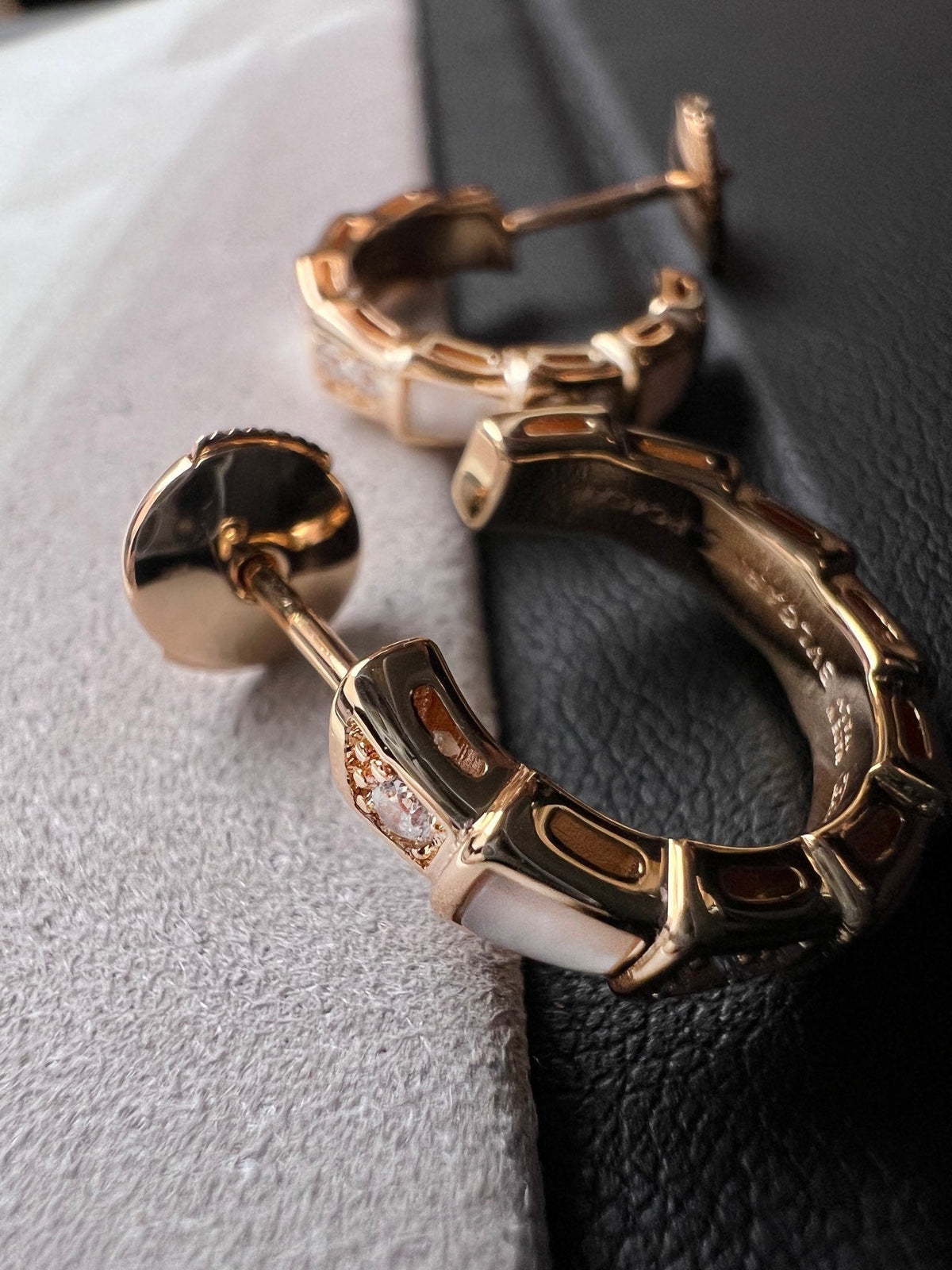 [⭐Marins]SERPENTI MOP PINK GOLD EARRINGS