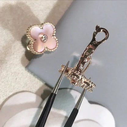 [Marin-Bijoux]BOUCLES D'OREILLES TRÈFLE MOYEN 1 MOTIF NACRE ROSE DIAMANT