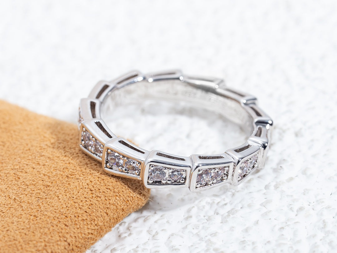 [⭐Marins]SERPENTI RING SILVER DIAMOND PAVED 3MM