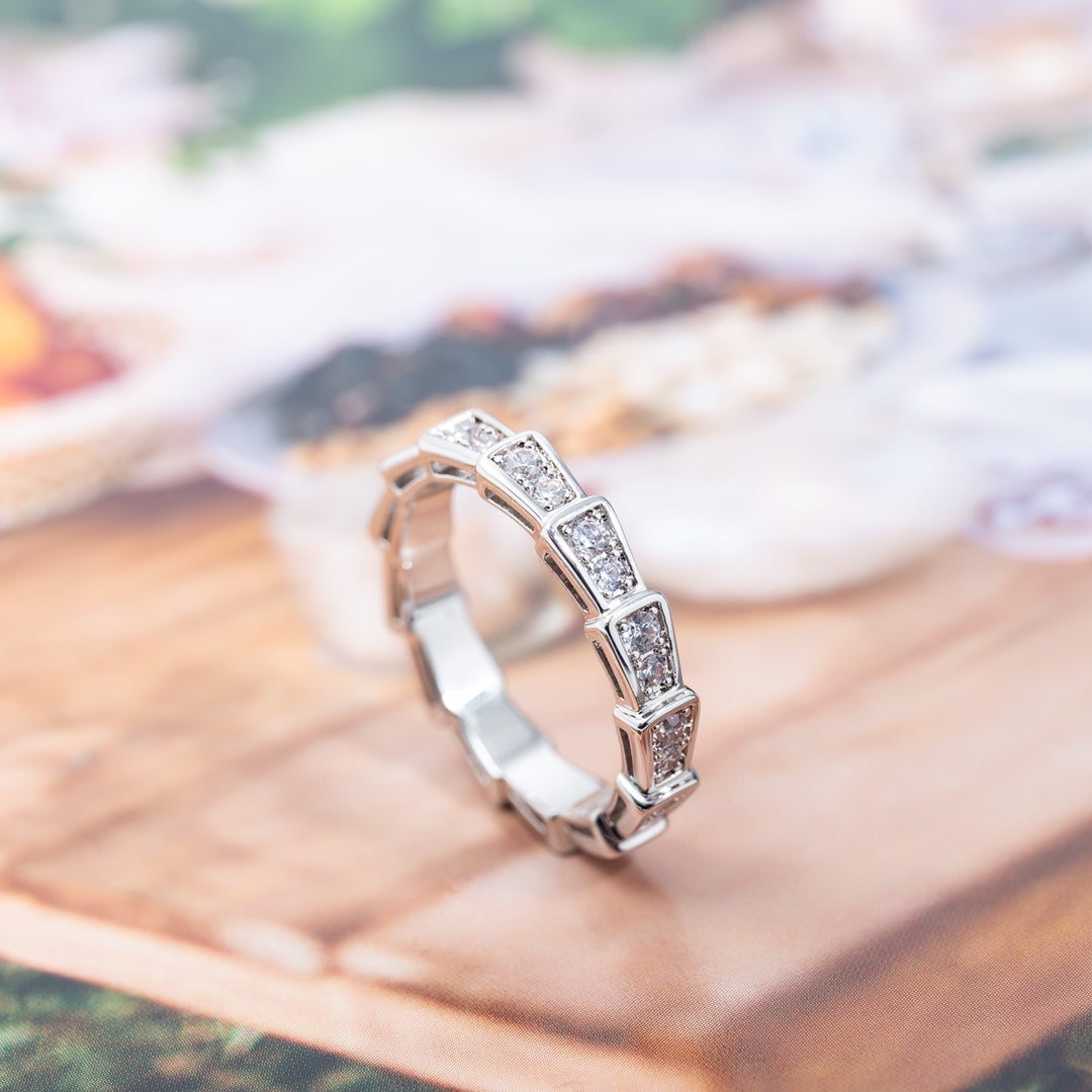 [⭐Marins]SERPENTI RING SILVER DIAMOND PAVED 3MM