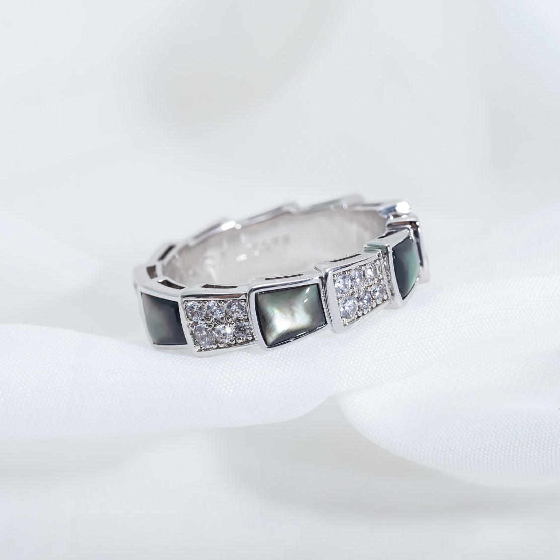 [⭐Marins]SERPENTI RING SILVER DIAMOND BLACK MOP 4MM