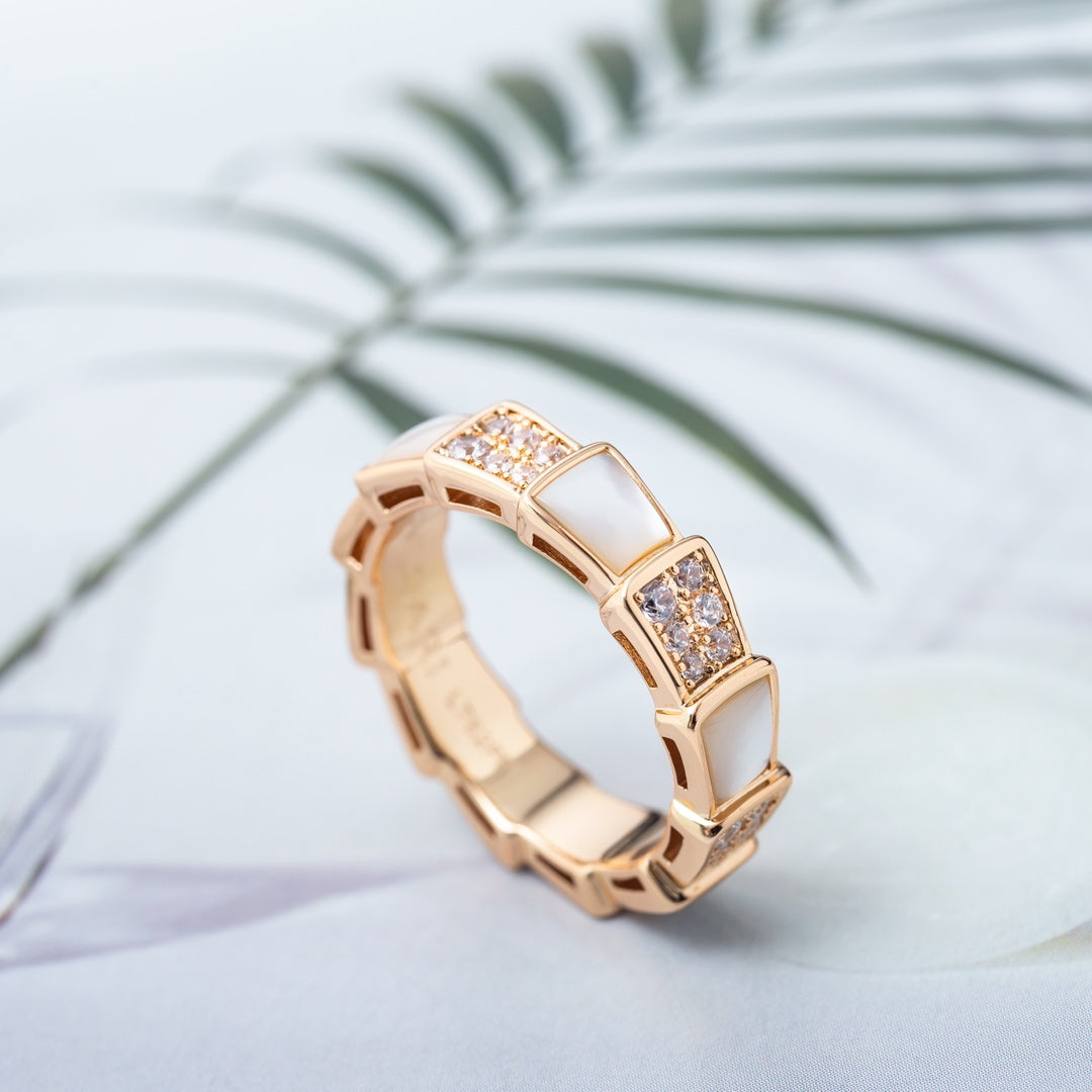 [⭐Marins]SERPENTI RING PINK GOLD MOP DIAMOND PAVED 4MM