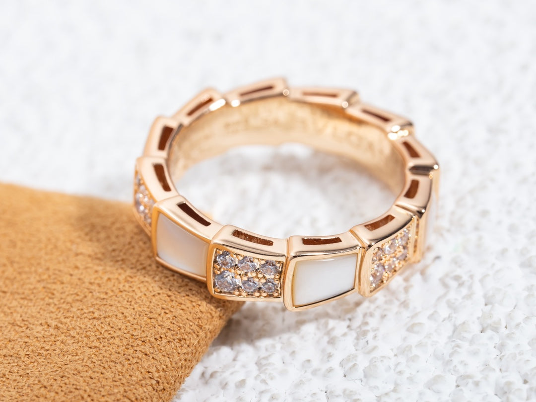 [⭐Marins]SERPENTI RING PINK GOLD MOP DIAMOND PAVED 4MM