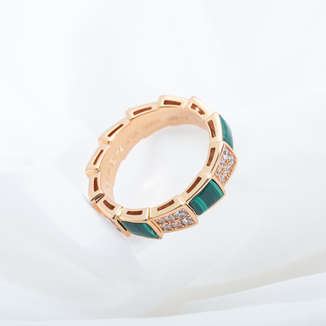 [⭐Marins]SERPENTI RING PINK GOLD MALACHITE DIAMOND PAVED 4MM
