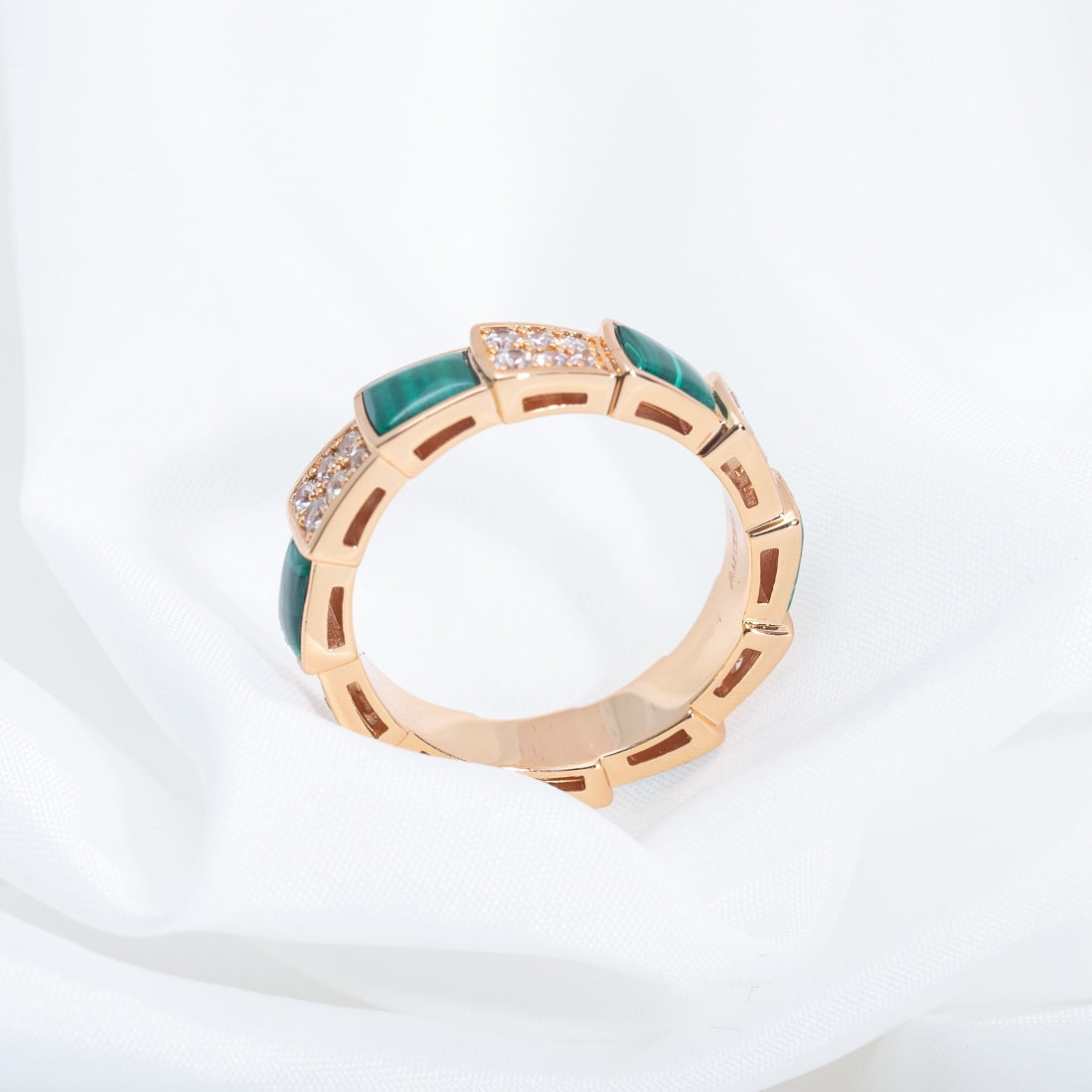 [⭐Marins]SERPENTI RING PINK GOLD MALACHITE DIAMOND PAVED 4MM