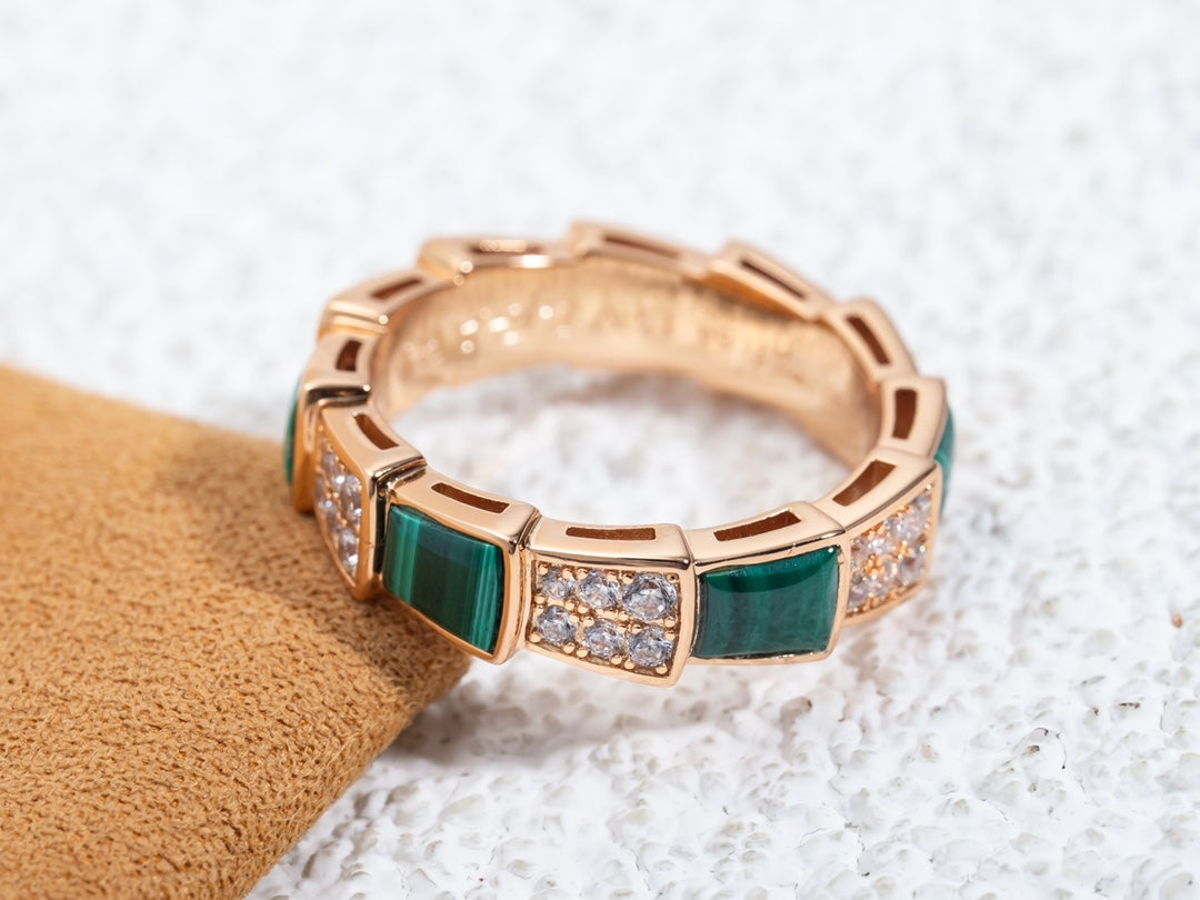 [⭐Marins]SERPENTI RING PINK GOLD MALACHITE DIAMOND PAVED 4MM