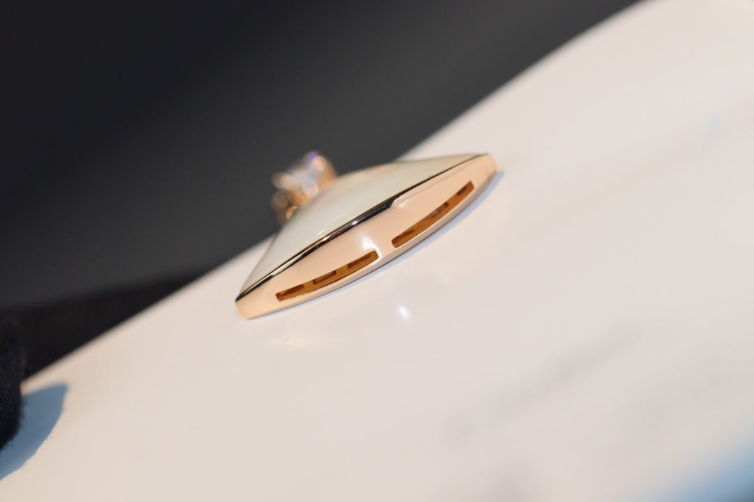 [⭐Marins]DREAM NECKLACE WHITE MOP PINK GOLD 1 DIAMOND