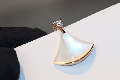 [⭐Marins]DREAM NECKLACE WHITE MOP PINK GOLD 1 DIAMOND