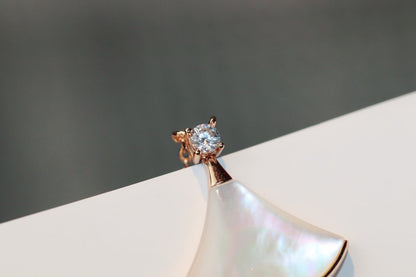 [⭐Marins]DREAM NECKLACE WHITE MOP PINK GOLD 1 DIAMOND