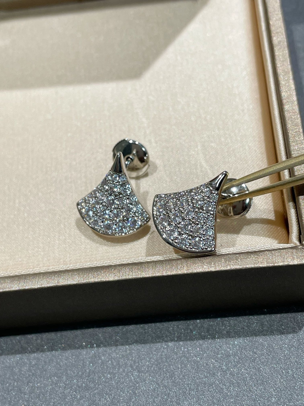 [⭐Marins]DREAM STUD EARRINGS DIAMOND