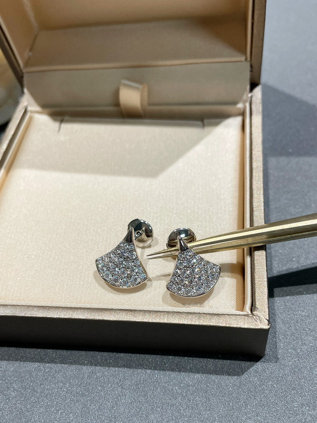 [⭐Marins]DREAM STUD EARRINGS DIAMOND