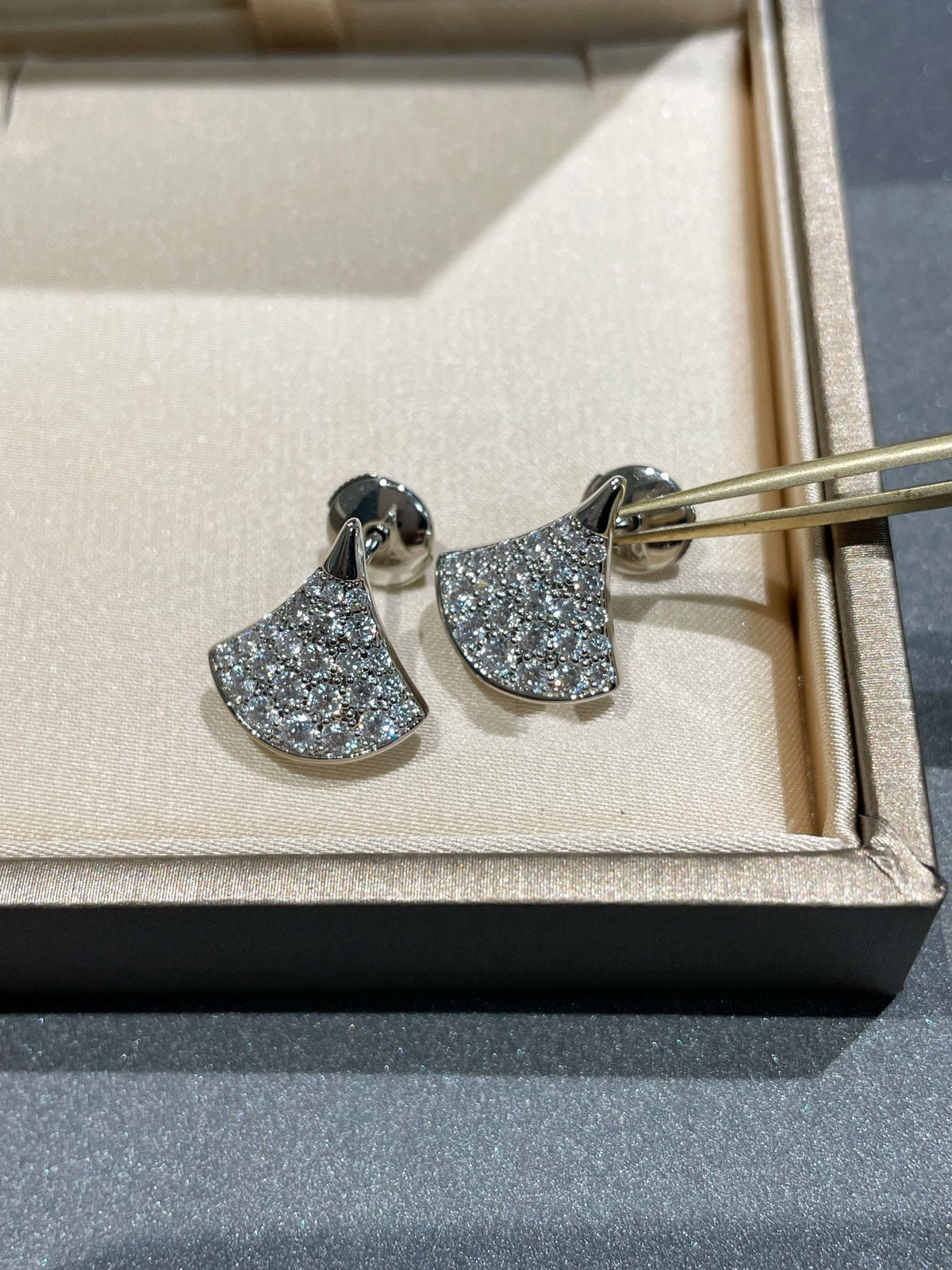 [⭐Marins]DREAM STUD EARRINGS DIAMOND