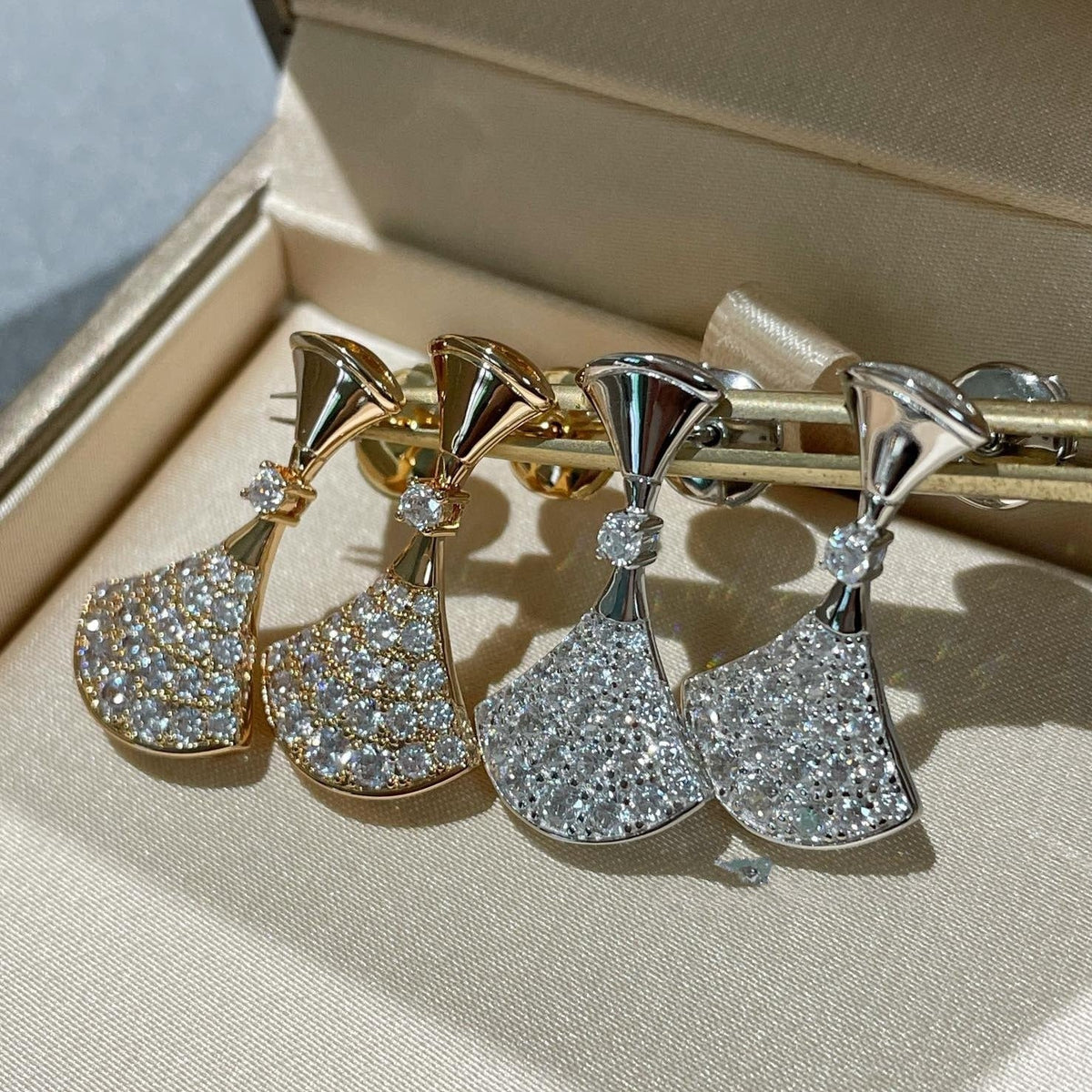 [⭐Marins]DREAM EARRINGS DIAMOND