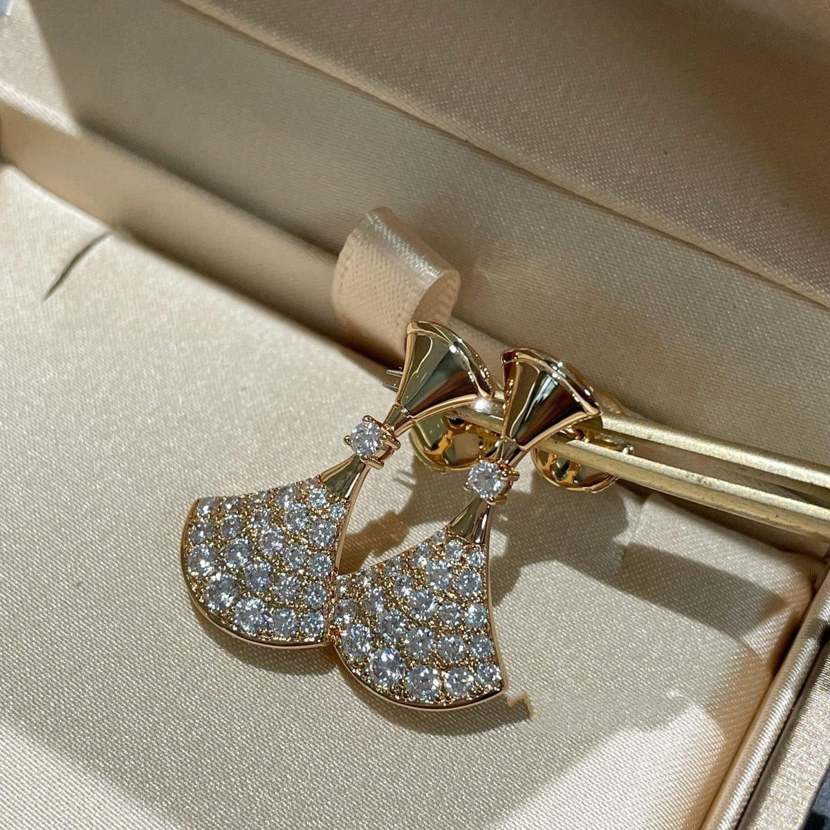 [⭐Marins]DREAM EARRINGS DIAMOND