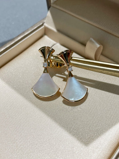 [⭐Marins]DREAM MOP 1 DIAMOND EARRINGS