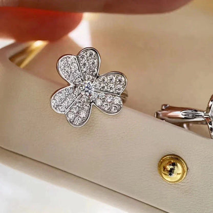 [Marin-Jewelry]CLOVER COMOS DIAMOND EARRINGS SILVER