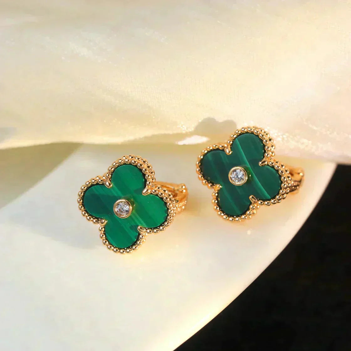 [Marin-Jewelry]BOUCLES D'OREILLES CLOVER MEDIUM 1 MOTIF MALACHITE ET DIAMANT