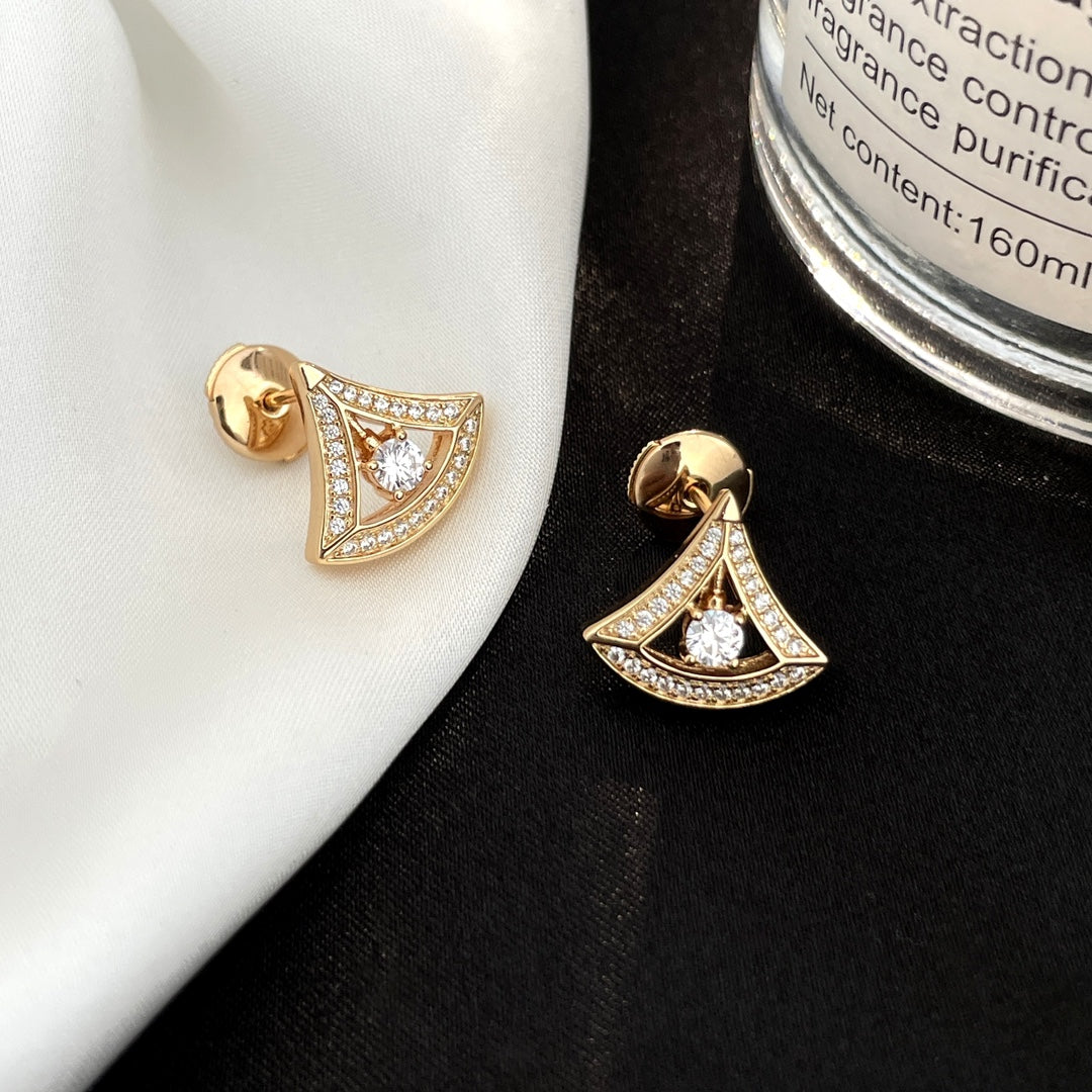 [⭐Marins]DREAM MINI DIAMOND STUD EARRINGS