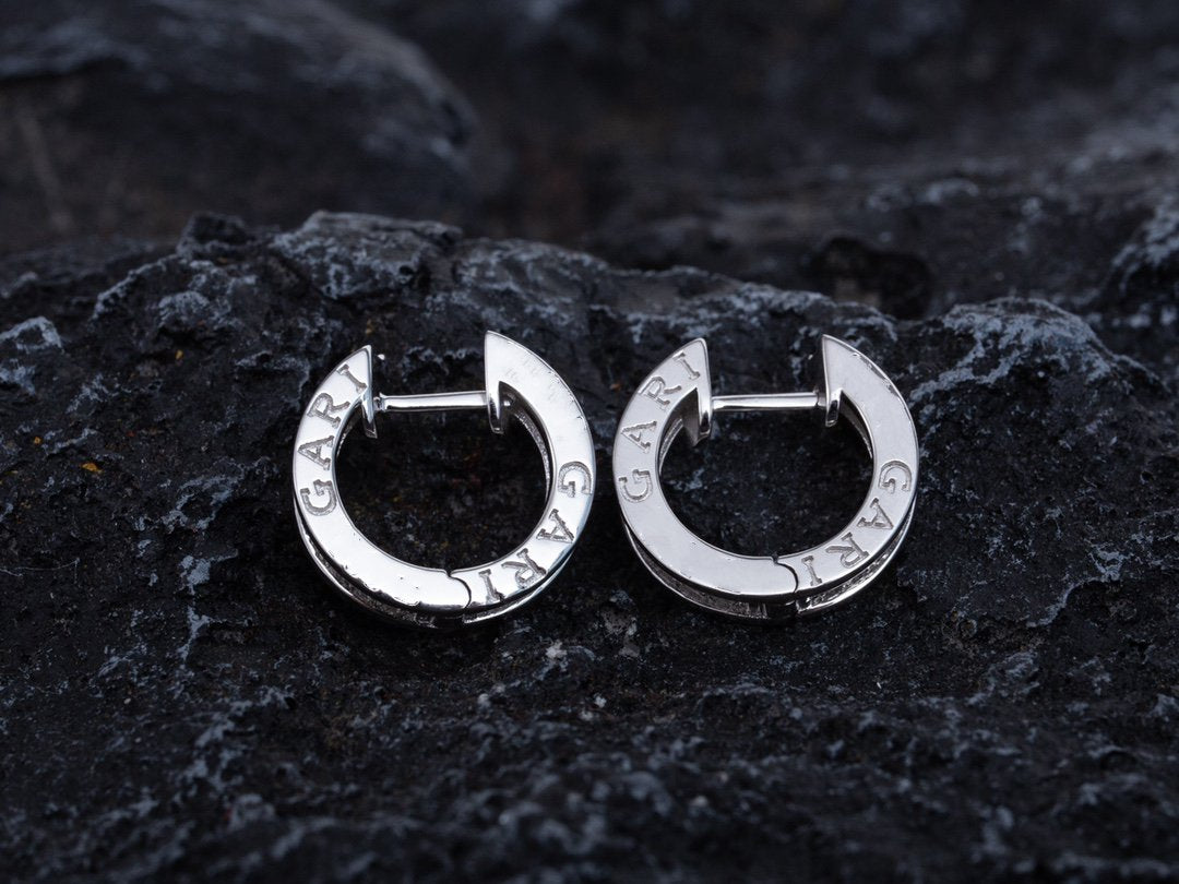 [⭐Marins]ZERO 1 MINI SILVER DIAMOND EARRINGS