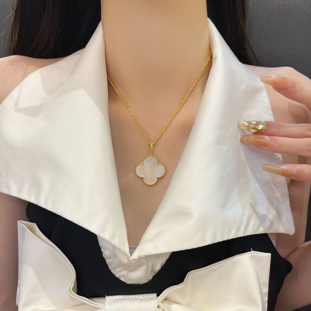 [Marin-Jewelry]クローバー 25MM マザーオブパール ラージペンダントネックレス