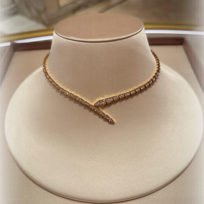 [⭐Marins]NEW！SERPENT DIAMOND NECKLACE