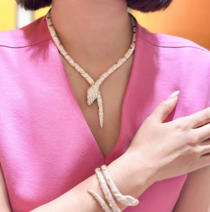 [⭐Marins]HAUTE COUTURE GOLD SERPENTI NECKLACE