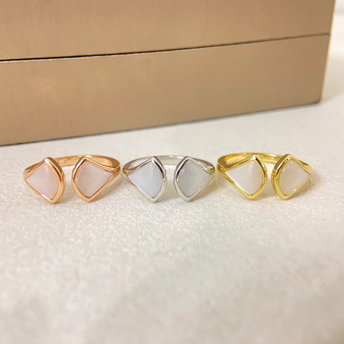 [⭐Marins]DOUBLE SKIRT PATTERN OPEN RING