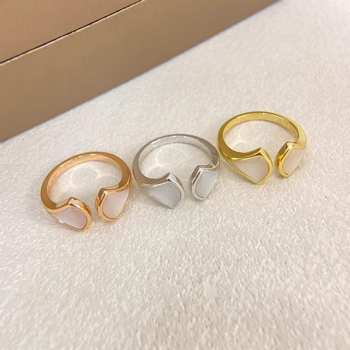 [⭐Marins]DOUBLE SKIRT PATTERN OPEN RING
