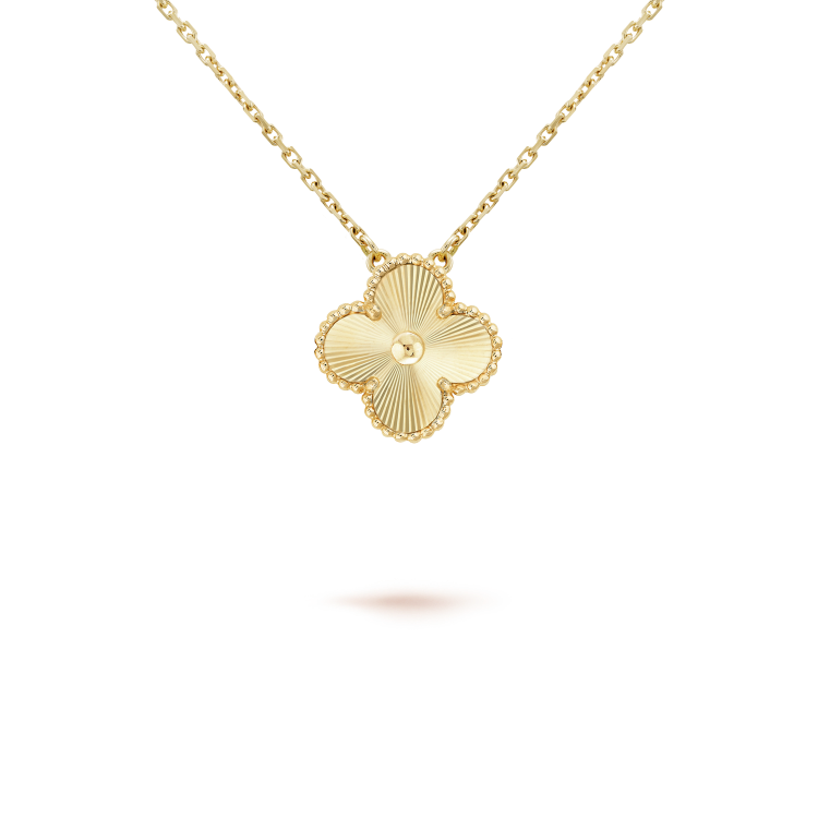 [Marin-Jewelry]CLOVER 15MM LASER NECKLACE