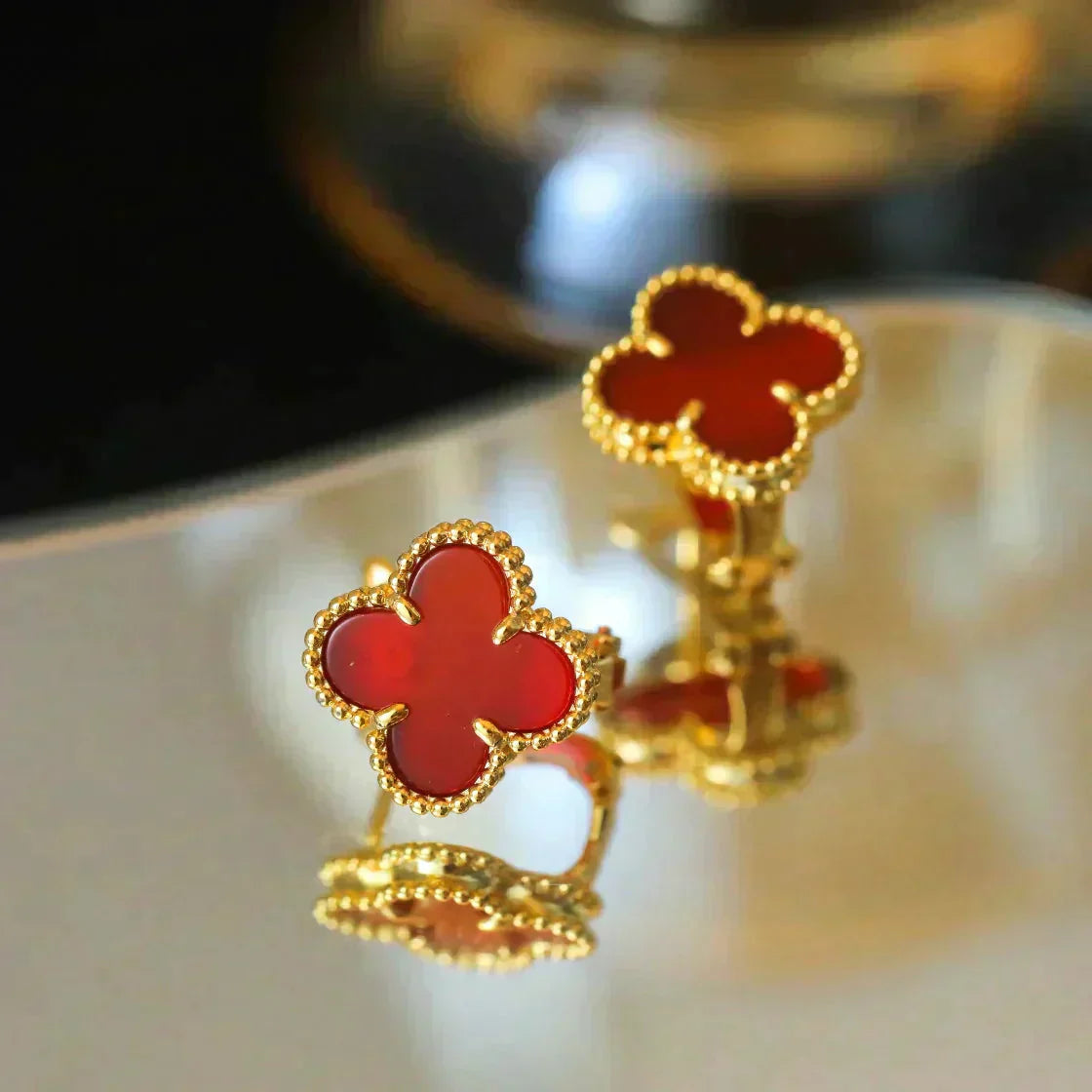 [Marin-Jewelry]CLOVER MEDIUM 1 MOTIFS CARNELIAN  EARRINGS