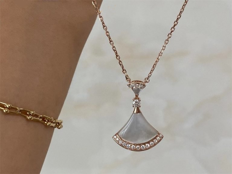 [⭐Marins]DREAM NECKLACE MOP PINK GOLD DIAMOND