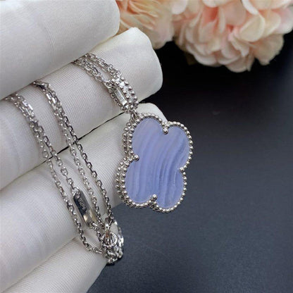 [Marin-Jewelry]CLOVER SILVER CHALCEDONY BIG CLOVER NECKLACE