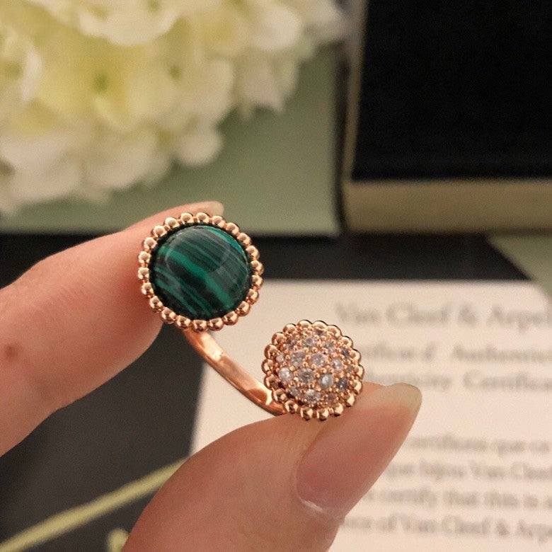 [Marin-Jewelry]PERLEE COULEURS DIAMOND Marin-Jewelry BAGUE ENTRE LES DOIGTS EN OR